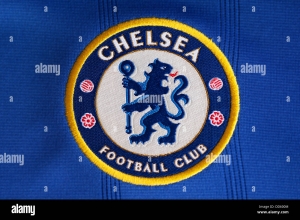 CHELSEA POISED TO CHALLENGE ARSENAL FOR STAR PLAYER