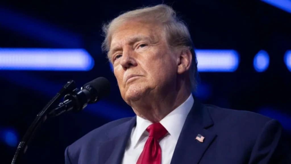 Trump 01