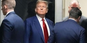 TRUMP SUE CO-FOUNDERS OF TRUTH SOCIAL NETWORK