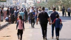 PALESTINIANS FLEEING NORTHERN GAZA ON FOOT