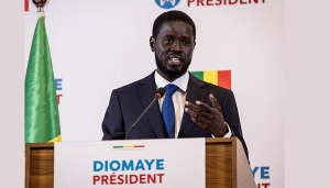 BREAKING……….: BASSIROU DIOMAYE FAYE SWORN IN