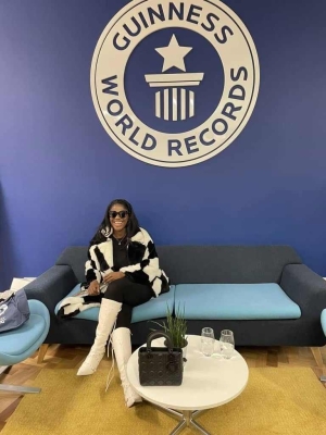 HILDA BASSEY VISITS GUINNESS BOOK OF RECORDS OFFICE IN LONDON