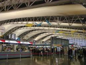 THE ALL-PURPOSE JAPAN AIRPORT IN THE MIDDLE OF THE OCEAN